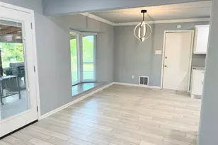 1111 Joel St, Groesbeck, TX 76642 - Photo 5