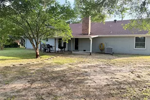 1111 Joel St, Groesbeck, TX 76642 - Photo 33