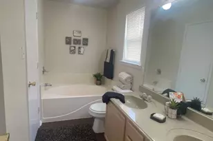 10409 Pleasant Mound Dr, Fort Worth, TX 76108 - Photo 9