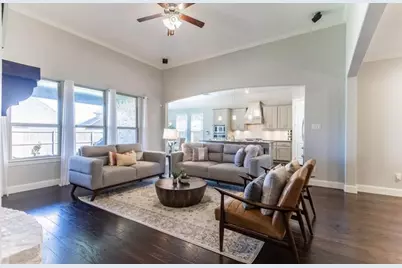 10704 Frost Place, McKinney, TX 75071 - Photo 5