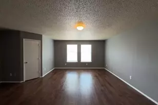 7938 Christian Ct, Dallas, TX 75237 - Photo 7