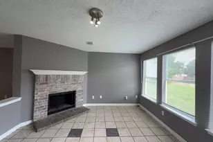 7938 Christian Ct, Dallas, TX 75237 - Photo 3
