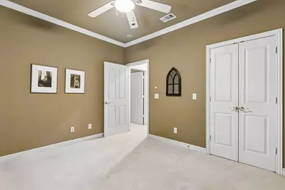 4147 Towne Green Circle, Addison, TX 75001 - Photo 23