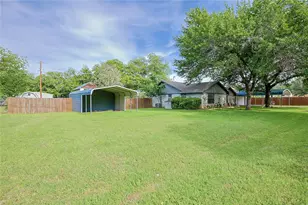 111 Songwood Dr, Weatherford, TX 76087 - Photo 3