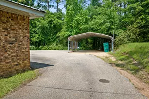 604 Kasling St, Hughes Springs, TX 75656 - Photo 29