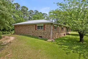 604 Kasling St, Hughes Springs, TX 75656 - Photo 9
