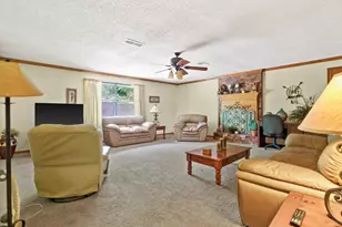 604 Kasling St, Hughes Springs, TX 75656 - Photo 11