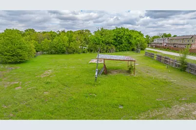 310 Clark Lane, Stephenville, TX 76401 - Photo 19