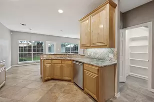 1302 Charlotte Way, Carrollton, TX 75007 - Photo 13