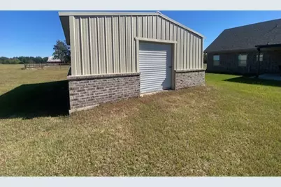 308 N Douglas, Bogata, TX 75417 - Photo 23