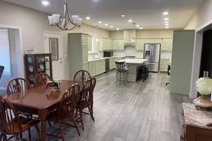 308 N Douglas, Bogata, TX 75417 - Photo 3