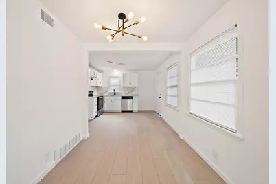 402 E Linda Drive, Garland, TX 75041 - Photo 7