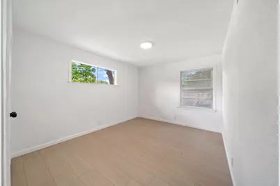 402 E Linda Drive, Garland, TX 75041 - Photo 19