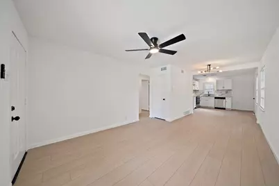 402 E Linda Drive, Garland, TX 75041 - Photo 9