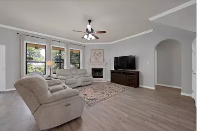 402 Valley View Court, Aledo, TX 76008 - Photo 17