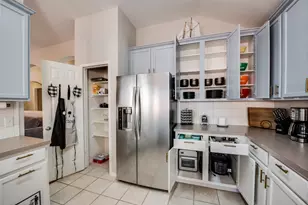 2732 Excalibur Dr, Grand Prairie, TX 75052 - Photo 23