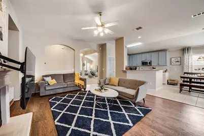 2732 Excalibur Drive, Grand Prairie, TX 75052 - Photo 13