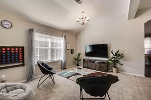 2732 Excalibur Dr, Grand Prairie, TX 75052 - Photo 7