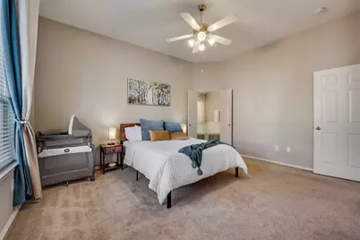 2732 Excalibur Drive, Grand Prairie, TX 75052 - Photo 33