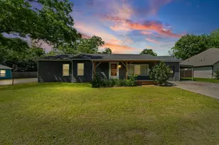506 Pendleton St, Farmersville, TX 75442 - Photo 1