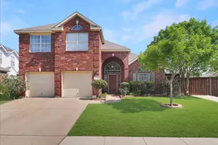 312 Foxglove Ct, Grand Prairie, TX 75052 - Photo 1