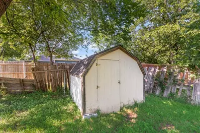 921 E Annie Street, Fort Worth, TX 76104 - Photo 27