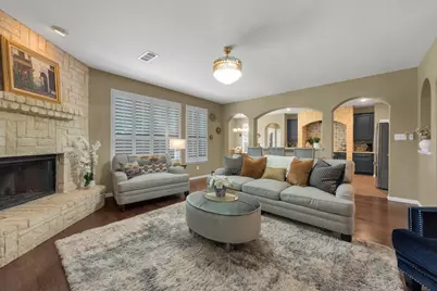 4304 Lone Oak Drive, Mansfield, TX 76063 - Photo 9