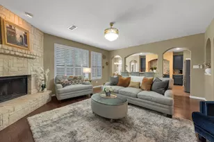 4304 Lone Oak Dr, Mansfield, TX 76063 - Photo 9