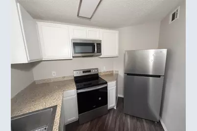 1900 W Taylor Street #2, Sherman, TX 75092 - Photo 5