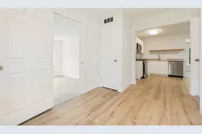 6427 Howard Avenue, Dallas, TX 75227 - Photo 13
