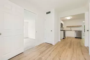 6427 Howard Ave, Dallas, TX 75227 - Photo 13