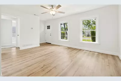 6427 Howard Avenue, Dallas, TX 75227 - Photo 5