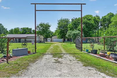 7575 County Road 3522 Road, Quinlan, TX 75474 - Photo 3