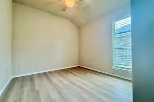 1108 Cheyenne Dr, Aubrey, TX 76227 - Photo 11