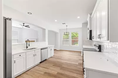1738 Rock Ridge Drive, Cedar Hill, TX 75104 - Photo 5