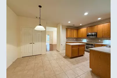 6820 Algarve Drive, Denton, TX 76210 - Photo 7