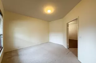 6820 Algarve Dr, Denton, TX 76210 - Photo 9