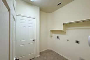 6820 Algarve Dr, Denton, TX 76210 - Photo 19