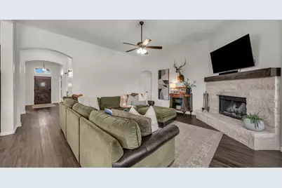 1036 Northern Oaks Court, Springtown, TX 76082 - Photo 25