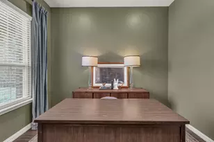 1036 Northern Oaks Ct, Springtown, TX 76082 - Photo 5