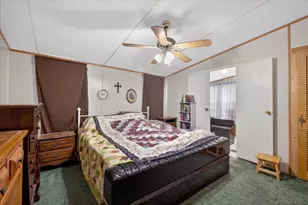 700 Kim Ct, Cleburne, TX 76031 - Photo 15