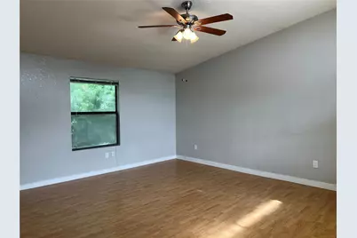 701 W Sycamore Street #303, Denton, TX 76201 - Photo 3