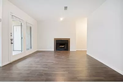 1109 Calico Lane #1811, Arlington, TX 76011 - Photo 5