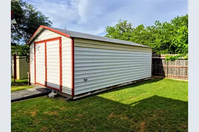191 Hampton Street, Graham, TX 76450 - Photo 19