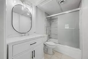 8095 Meadow Rd, Dallas, TX 75231 - Photo 17