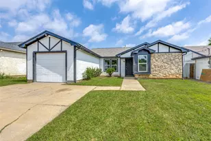 1505 Gentle Wind Dr, Arlington, TX 76018 - Photo 1
