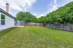 1505 Gentle Wind Dr, Arlington, TX 76018 - Photo 15