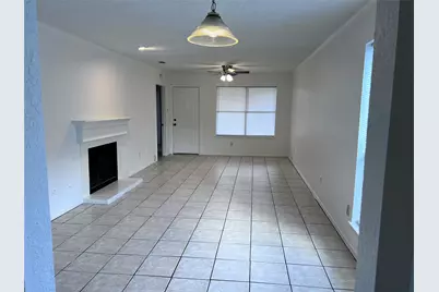 2715/2717 Parkchester Drive, Arlington, TX 76015 - Photo 3