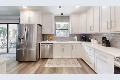 1425 Blackhawk Circle, Granbury, TX 76048 - Photo 13