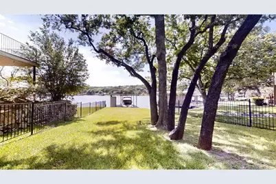 1425 Blackhawk Circle, Granbury, TX 76048 - Photo 27